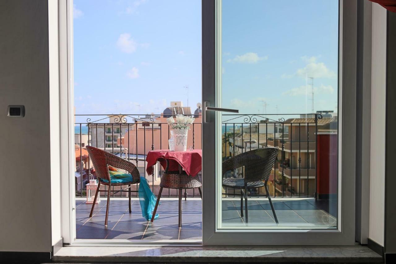 Apartamento Casa Zefiro Pozzallo Habitación foto